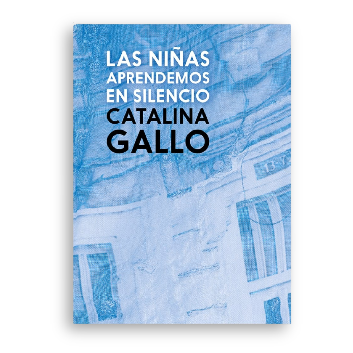 Las niñas aprendemos en silencio